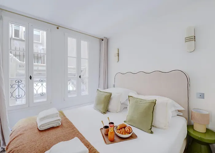 Amazing - Saint Germain Des Pres Apartment